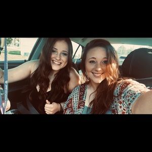 Meet your Posher, Stephanie